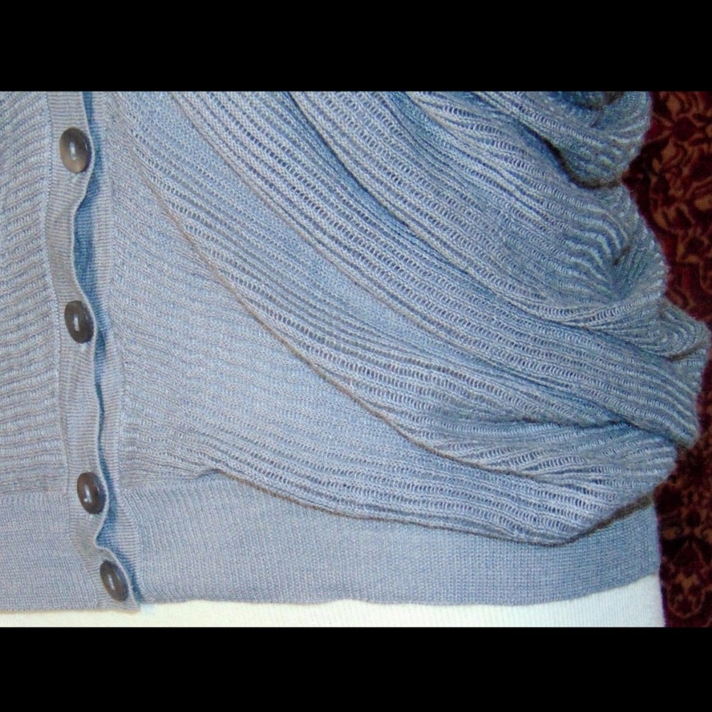 ANN TAYLOR LOFT gray sleeveless knit blouse XS✨ - Picture 3 of 7